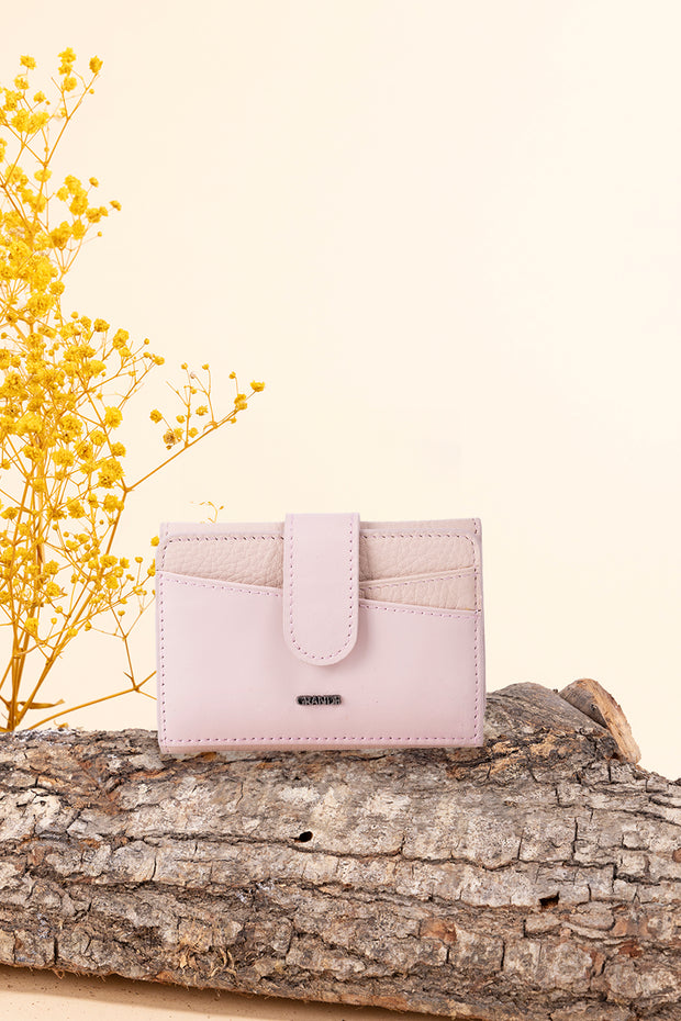 <h3><a href="/collections/collection-de-portefeuilles" title="Portefeuilles pour Femme">Chic</a></h3>